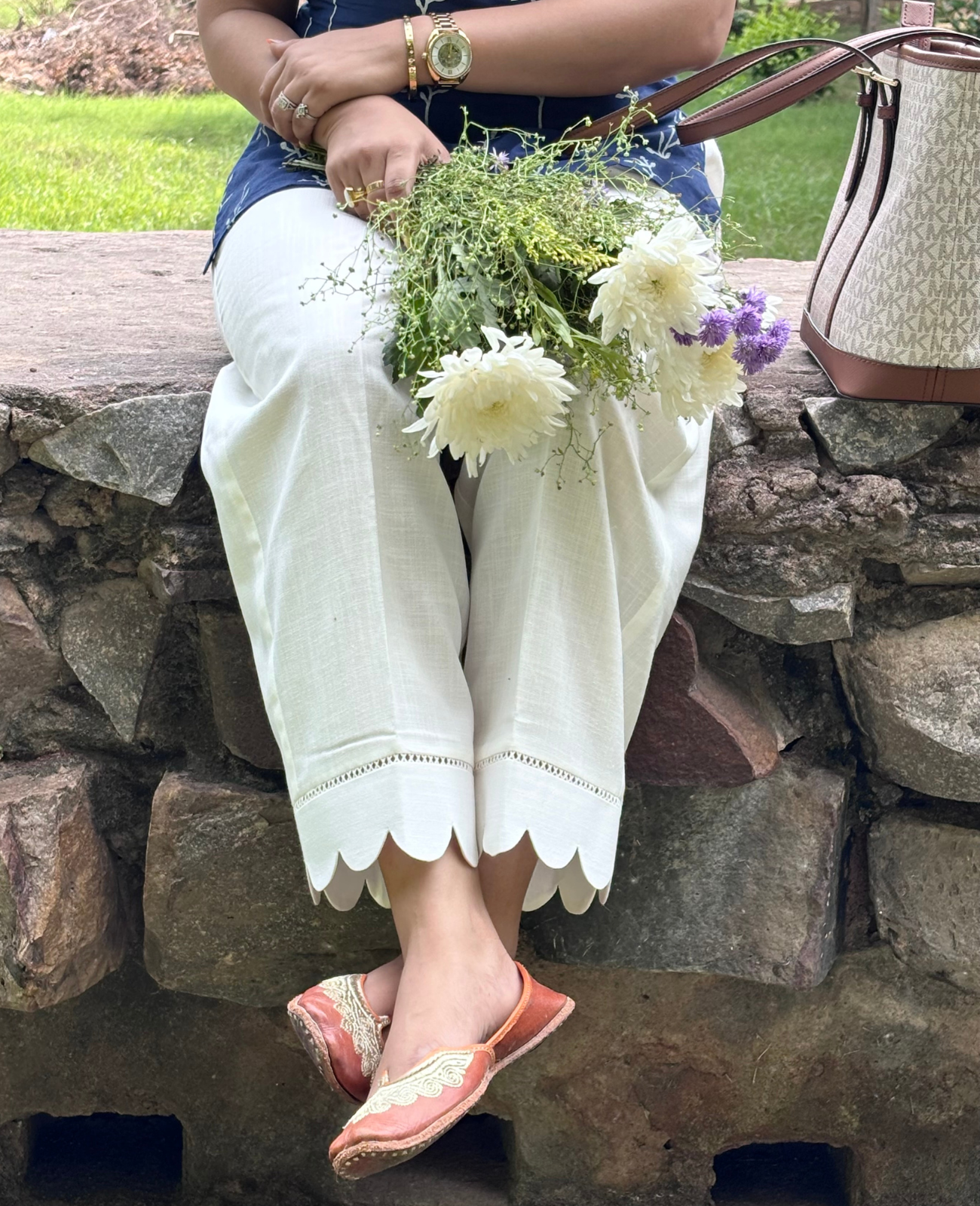 Pearl Mist Scallop-Lace Straight Pant