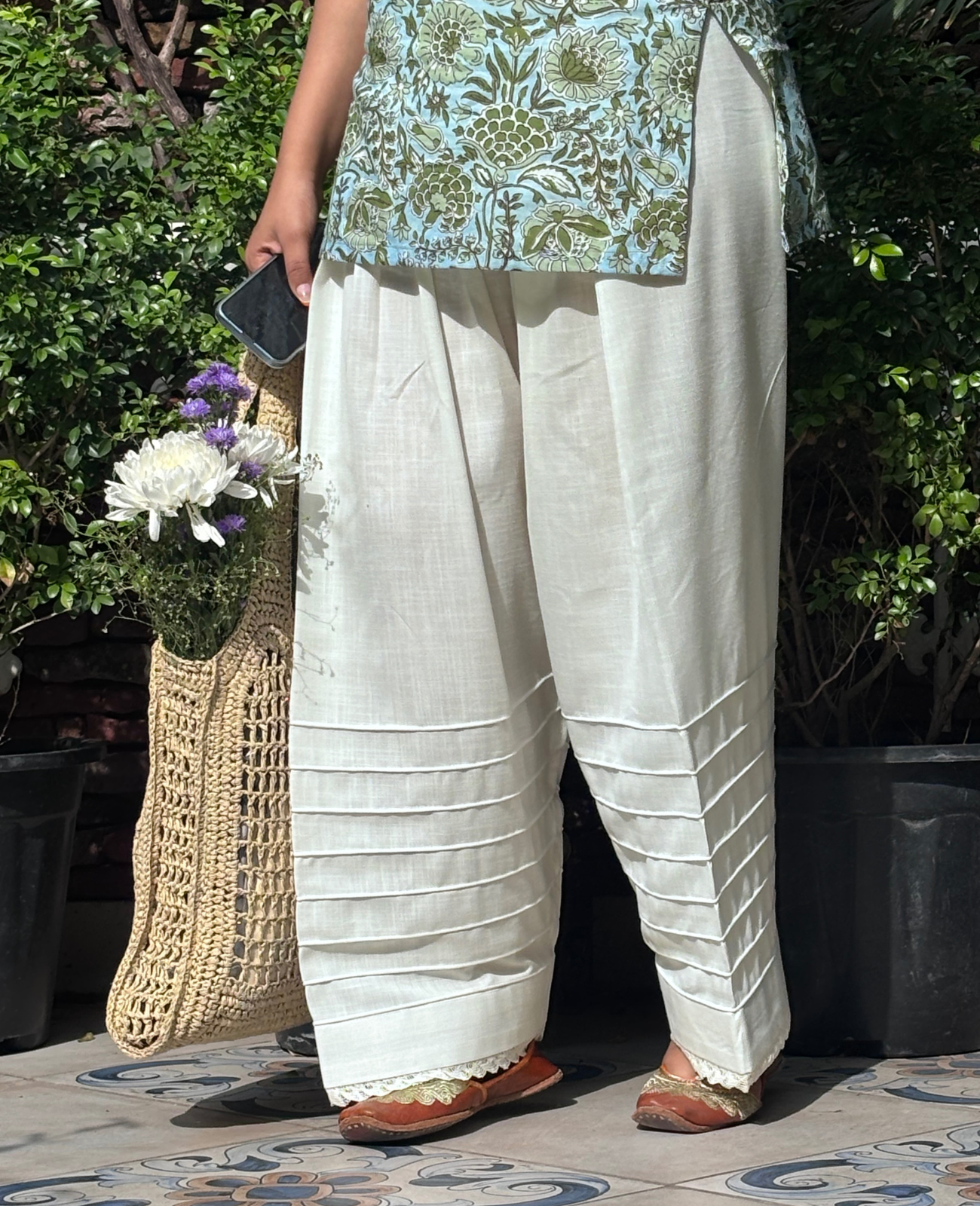 Ivory Pintuck & Lace Hem Salwar