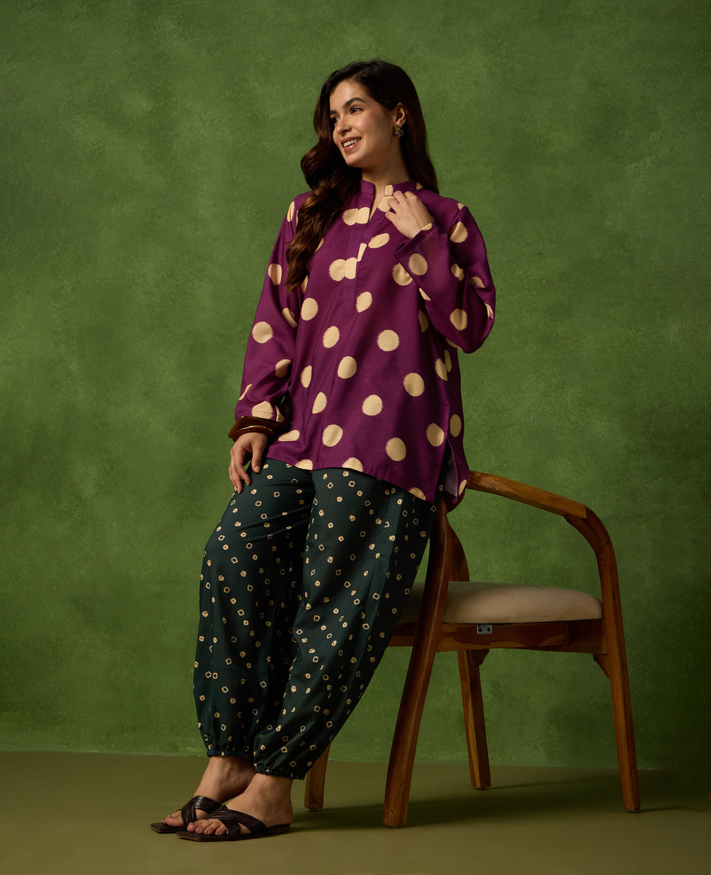 Taal Plum Polka Short Kurti & Dark Green Balloon Pants Set