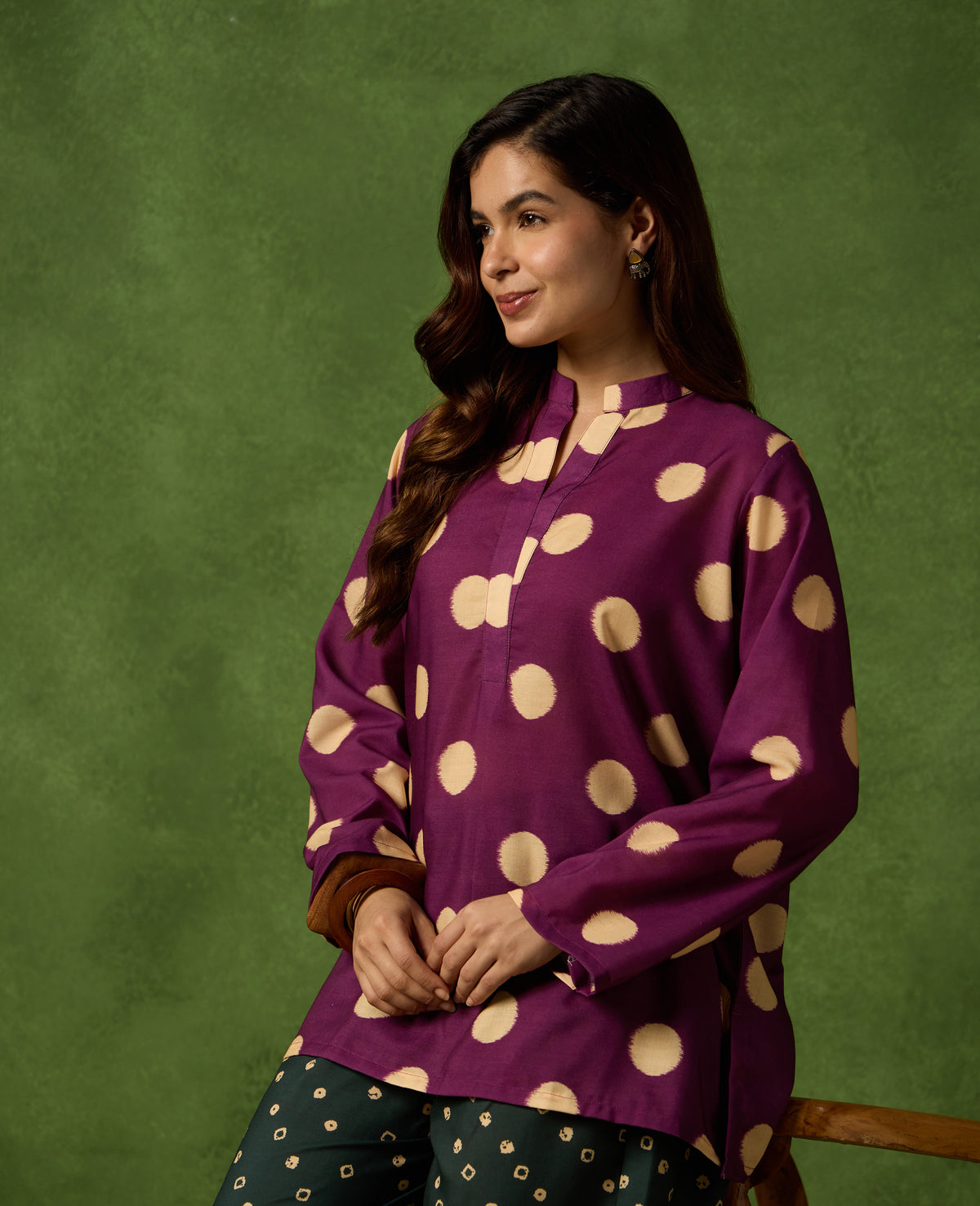 Taal Plum Polka Short Kurti & Dark Green Balloon Pants Set