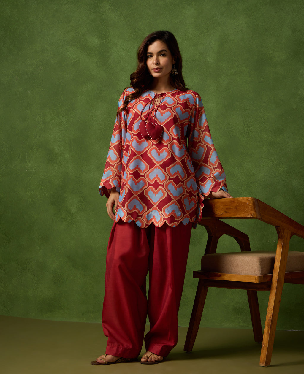 Roli Red & Blue Geometric Print Mul Chanderi Farshi Salwar Set