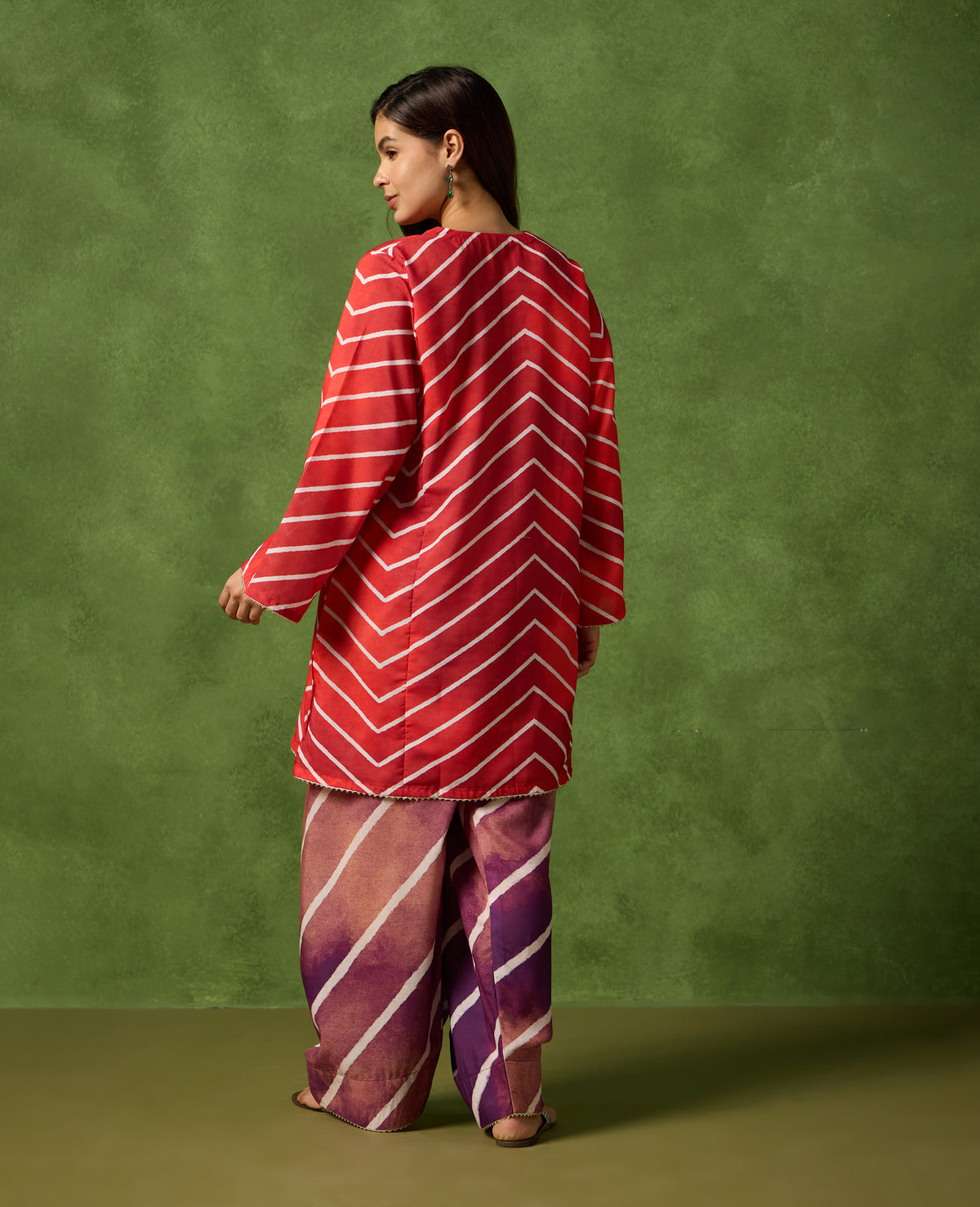 Leher Red & Purple Leheriya Print Mul Chanderi Farshi Salwar Set