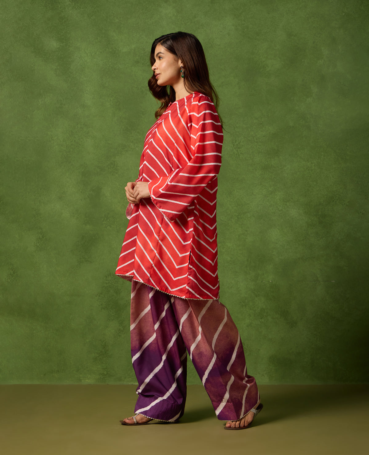 Leher Red & Purple Leheriya Print Mul Chanderi Farshi Salwar Set