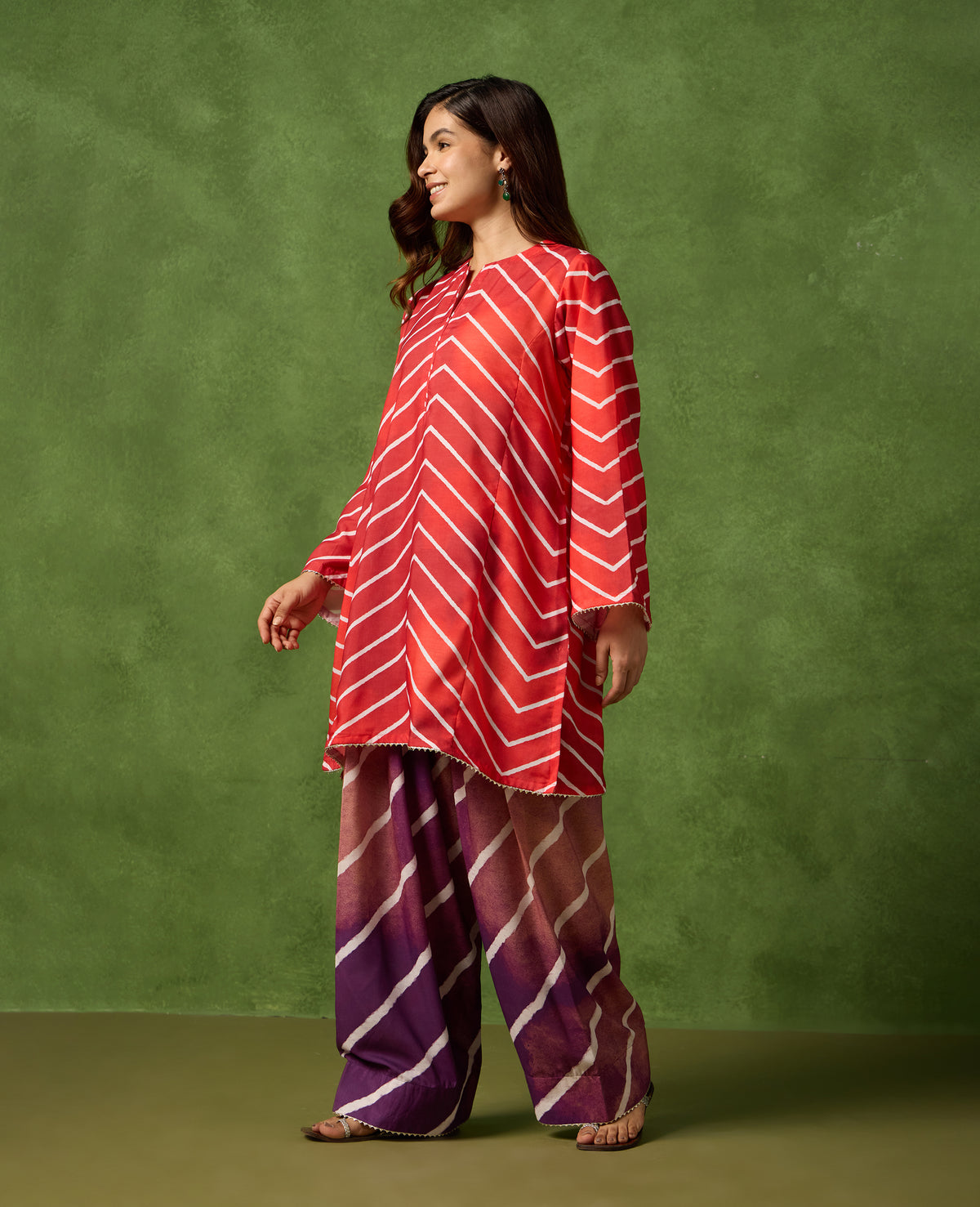 Leher Red & Purple Leheriya Print Mul Chanderi Farshi Salwar Set
