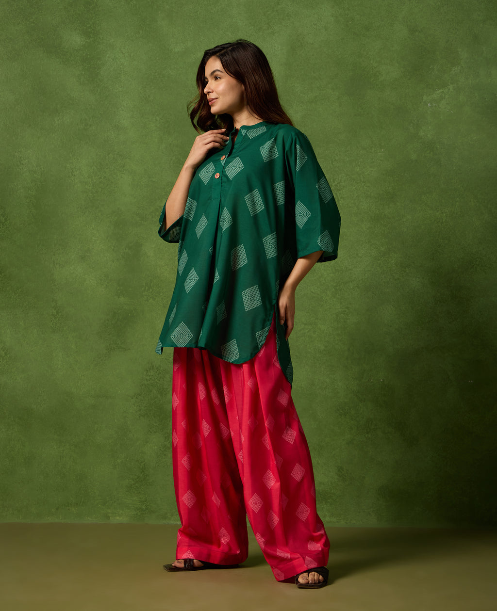 Henna Forest Green Short Kurti & Pink Farshi Salwar Set