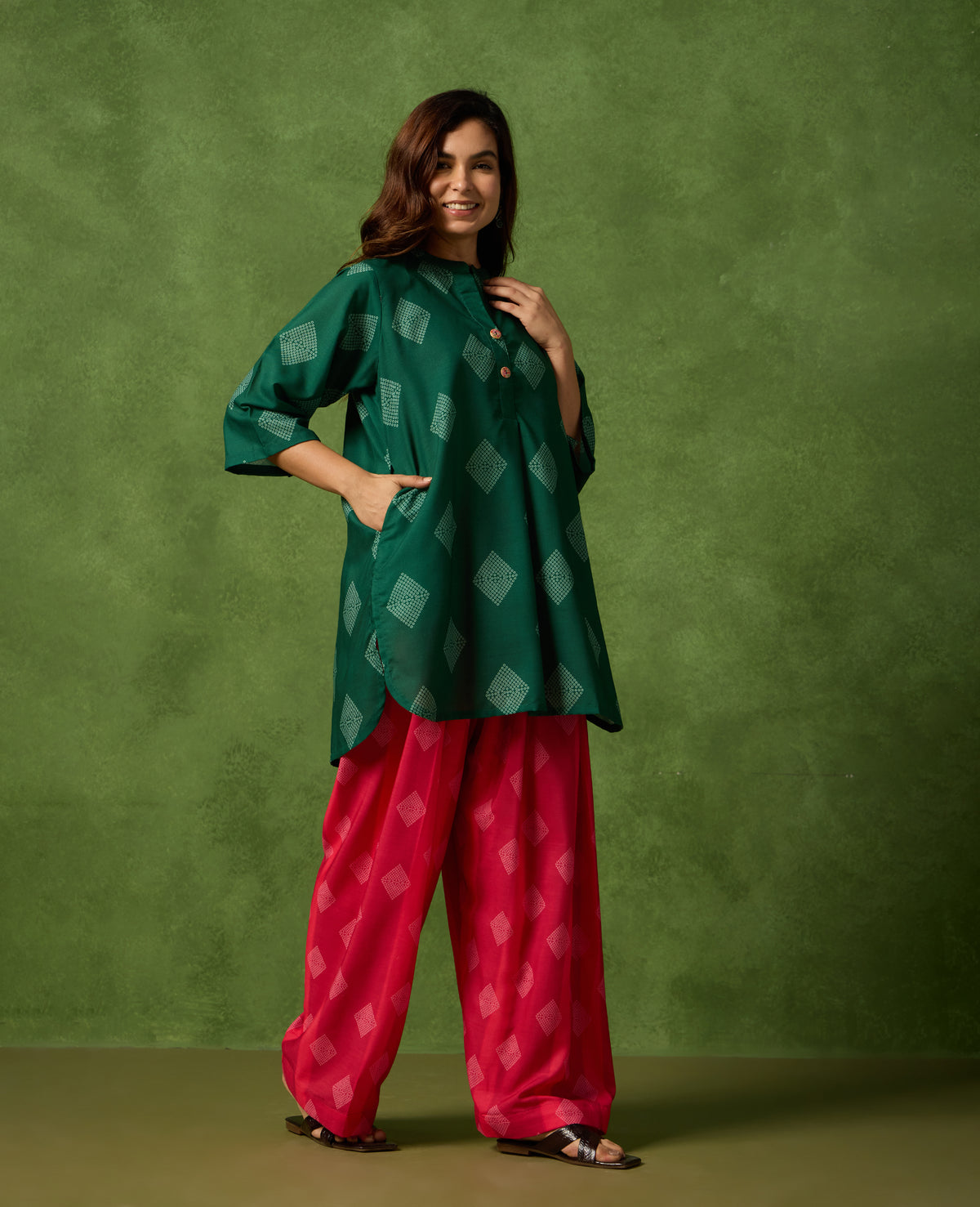 Henna Forest Green Short Kurti & Pink Farshi Salwar Set