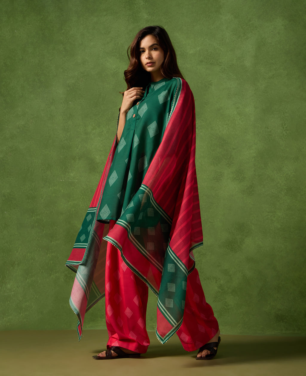 Henna Forest Green Short Kurti & Pink Farshi Salwar Set