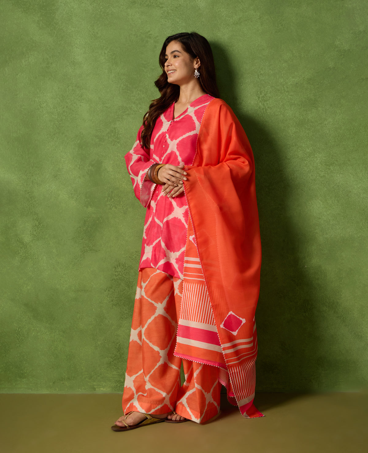 Geet Pink and Orange Printed Suit Set front view - Rare Threads by Naina