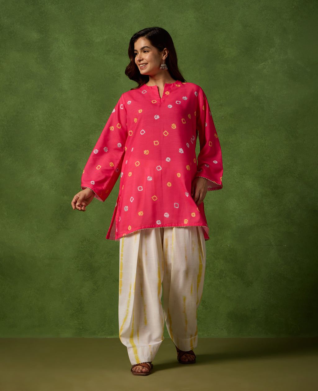 Taara Bright Pink Bandhani Short Kurti & White Salwar Set