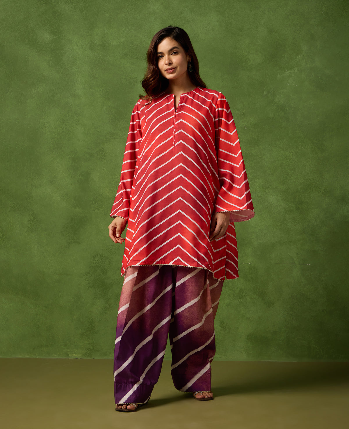 Leher Red & Purple Leheriya Print Mul Chanderi Farshi Salwar Set