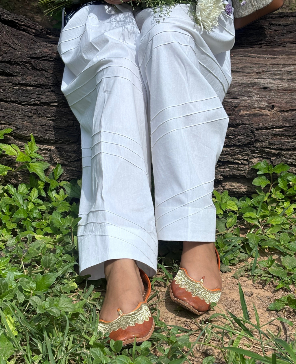 White Regular-Pauncha Pintuck Salwar