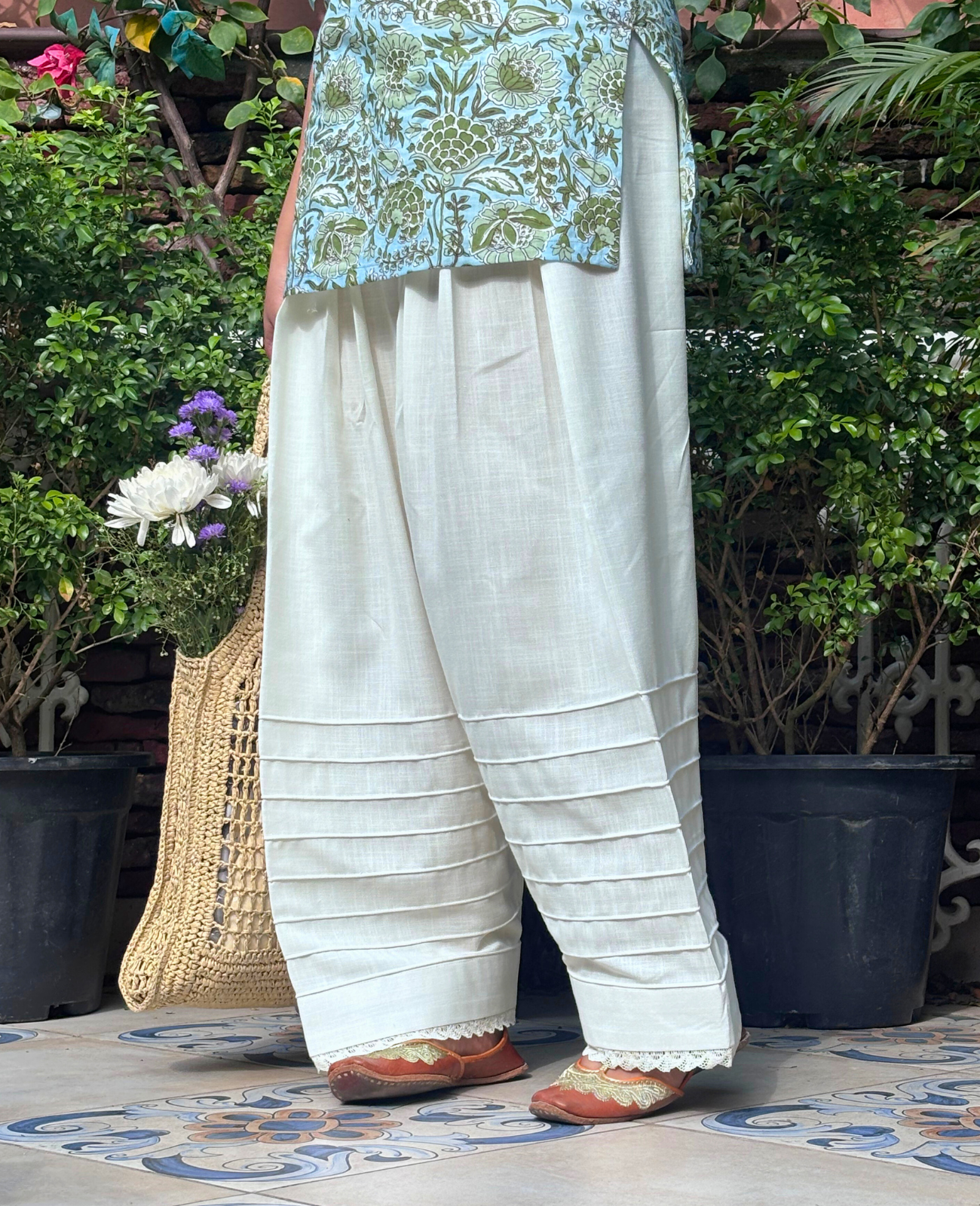 Ivory Pintuck & Lace Hem Salwar