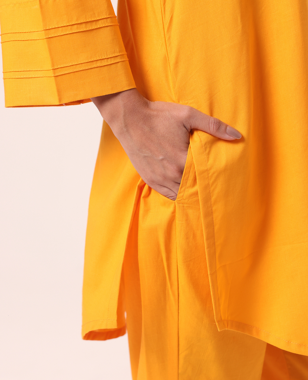 Marigold Mood Matching Set