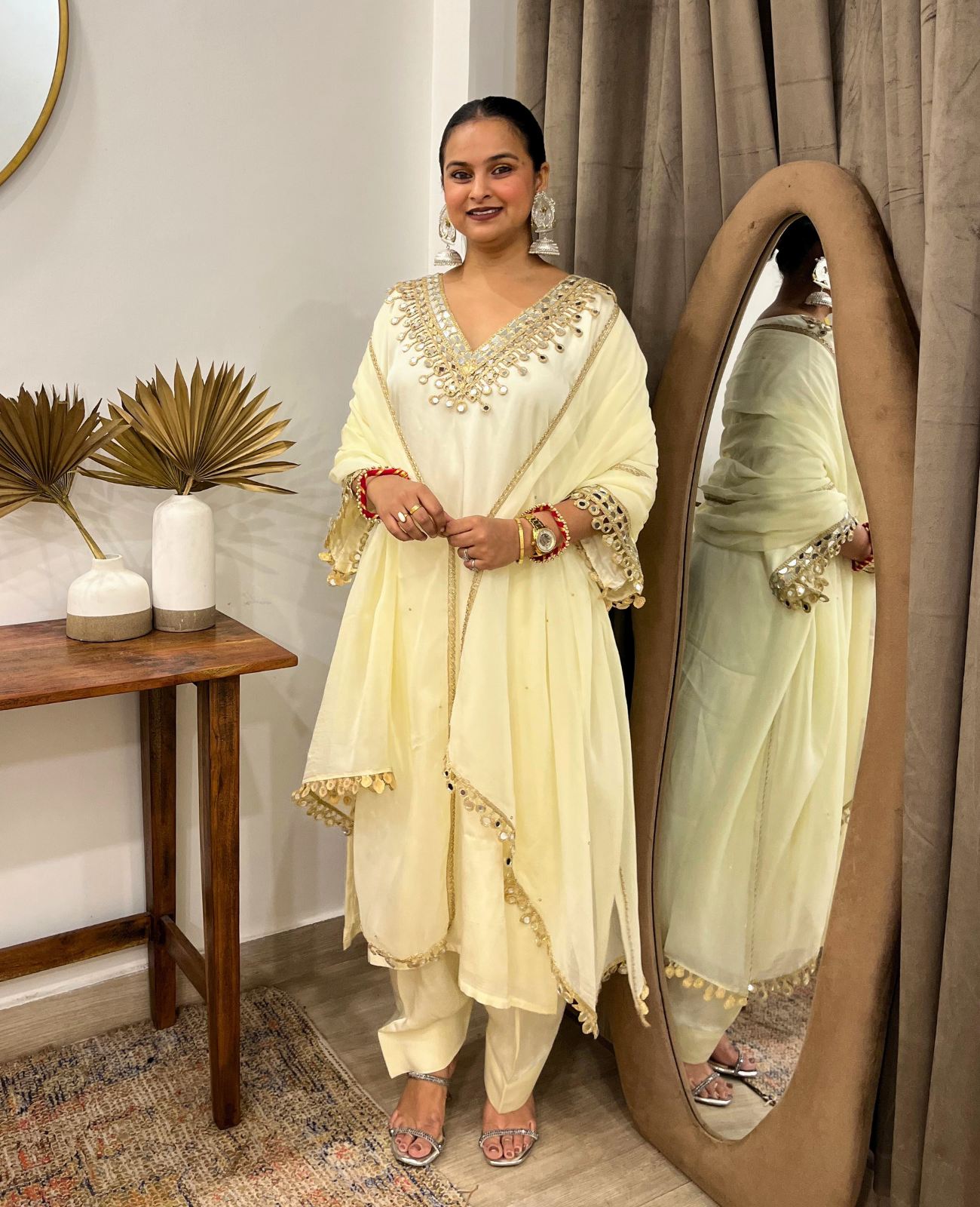 Gulbahaar Ivory Mirror Kurta Set – 3 Piece Set