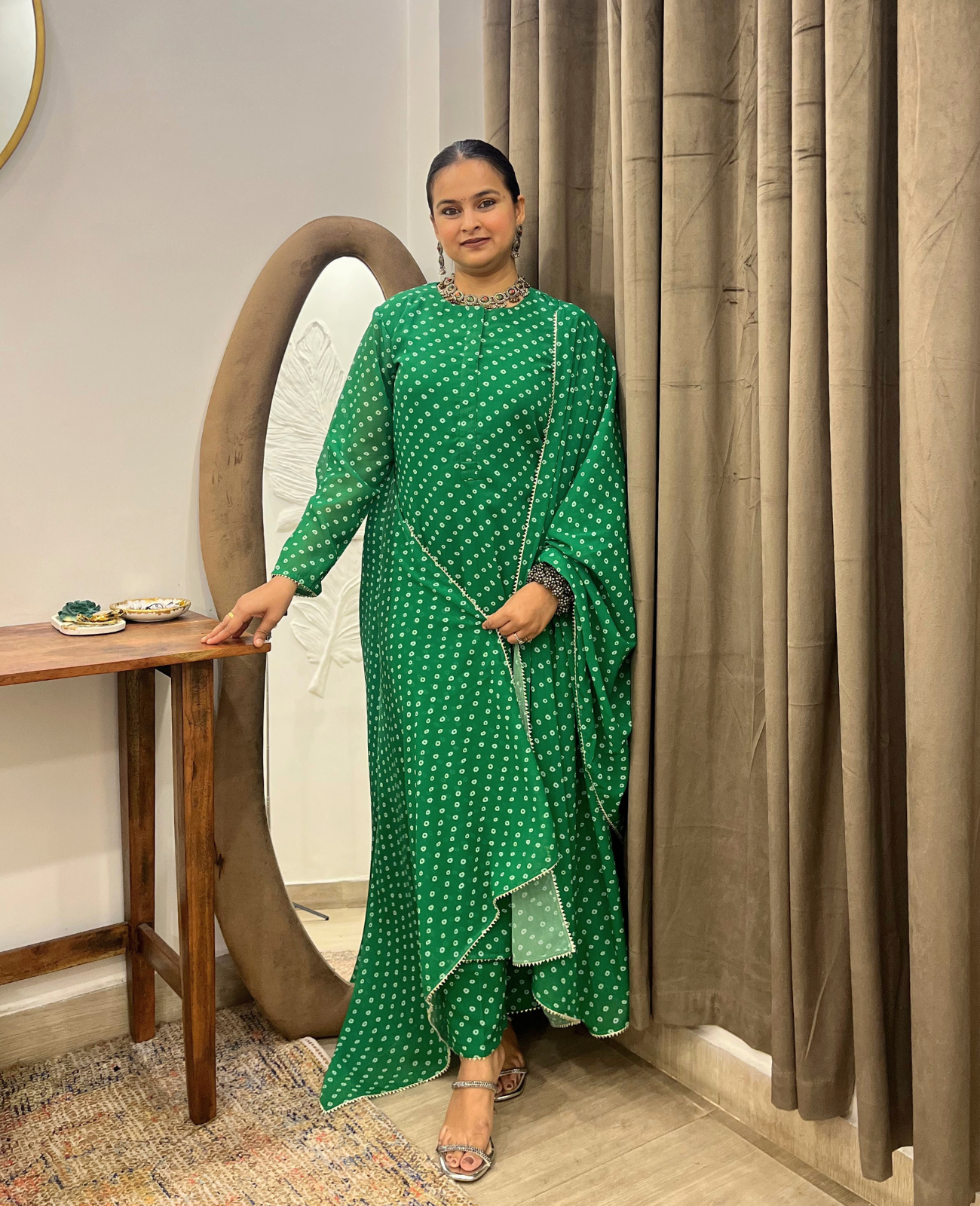 Green Bandhani Breeze Georgette Straight Suit Set – 3 Piece Set