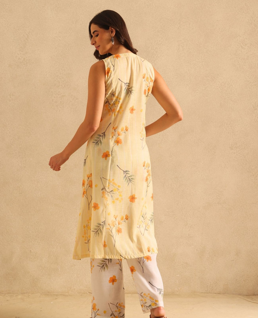 Butter Daisy Kurta Set – Set of 2