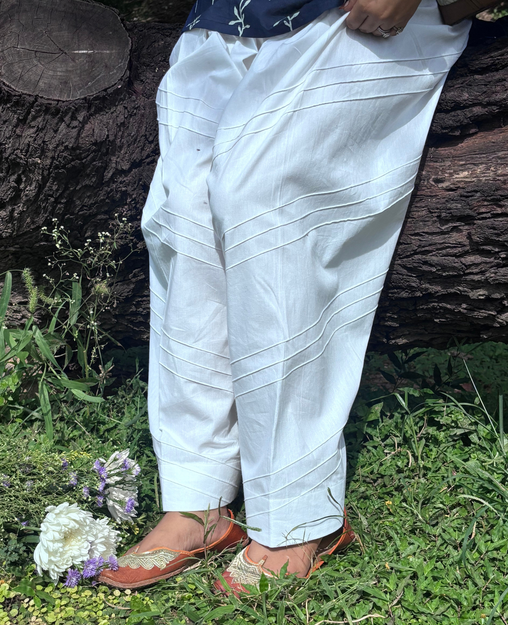 White Regular-Pauncha Pintuck Salwar